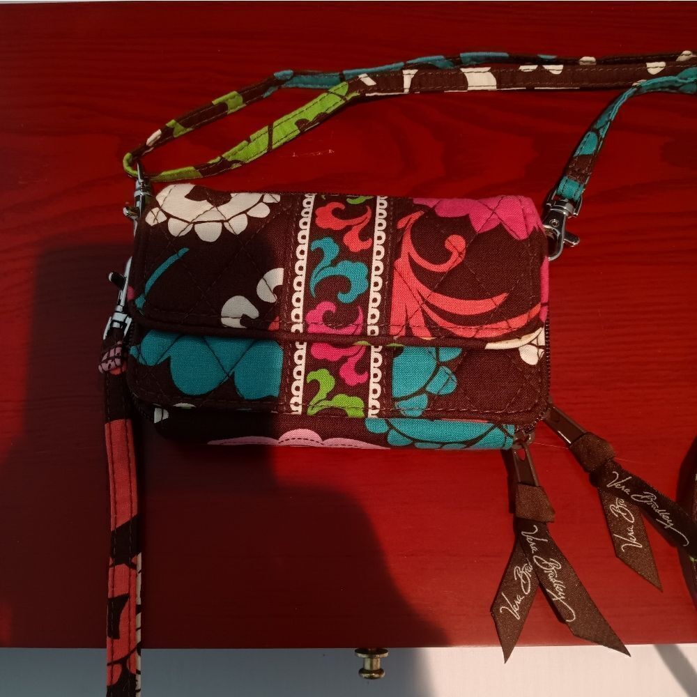 💯🔥Vera Bradley ALL IN ONE CROSSBODY BAG W/LANYARD STRAP🔥